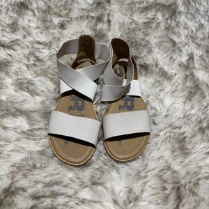 Sorel Sandals in Cream and Tan